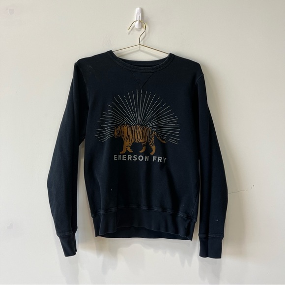 Sweaters - Graphic Crewneck size - S
